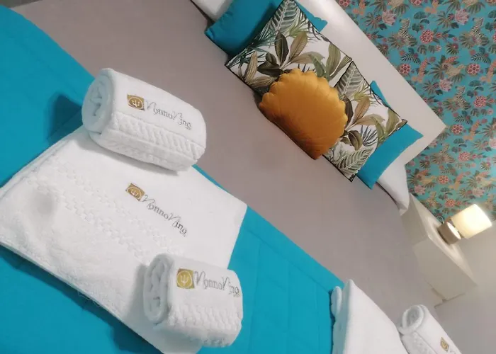 Oda ve Kahvaltı Bed Nonnonino